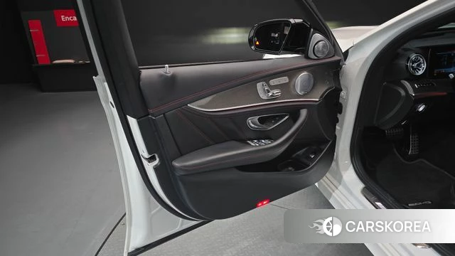 Mercedes-Benz E-Class W213 id 4543015 из Кореи 16