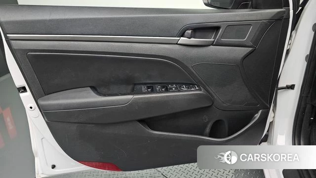 Hyundai Avante AD id 4605514 из Кореи 16