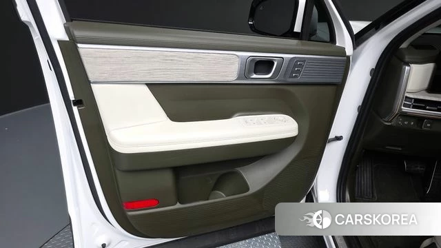 Hyundai Santa Fe (MX5) id 4602783 из Кореи 16