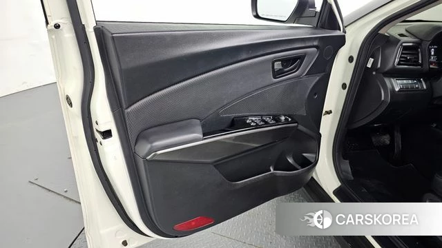 Ssangyong Berry New Tivoli id 4377289 из Кореи 16