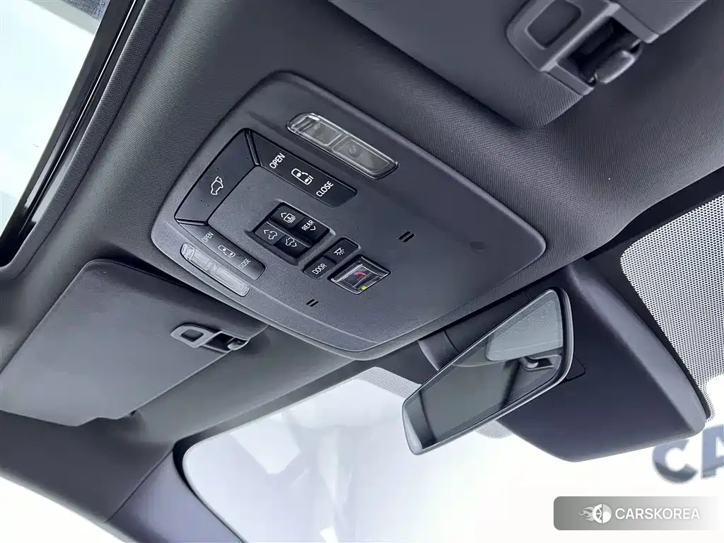 Toyota Granvia id 4553738 из Китая 16