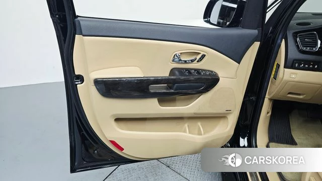 Kia The New Carnival id 4741846 из Кореи 16