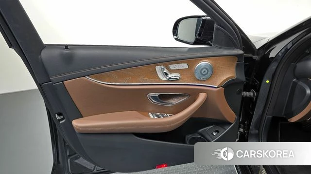 Mercedes-Benz E-Class W213 id 4482165 из Кореи 16
