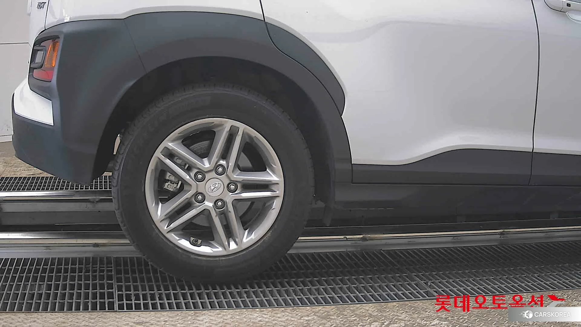 Hyundai Kona id 3882079 из Кореи 16