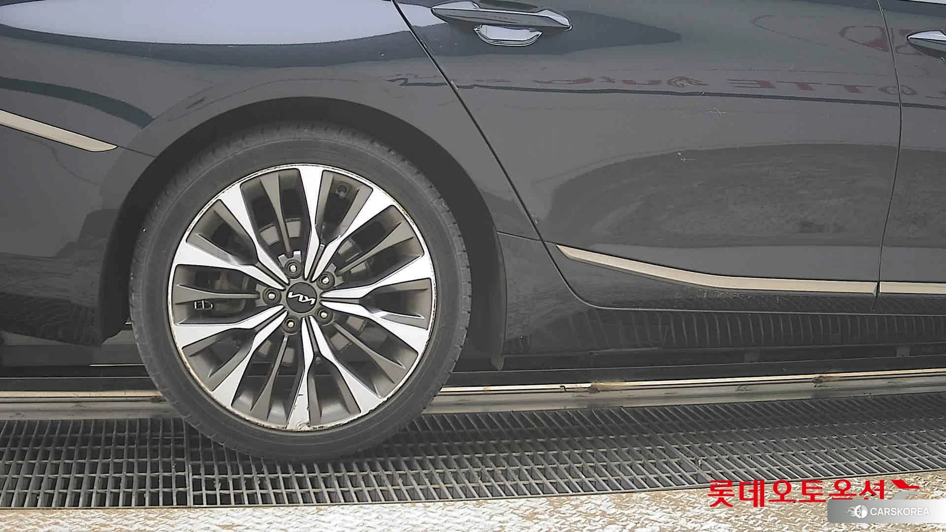 Kia K8 id 3888385 из Кореи 16