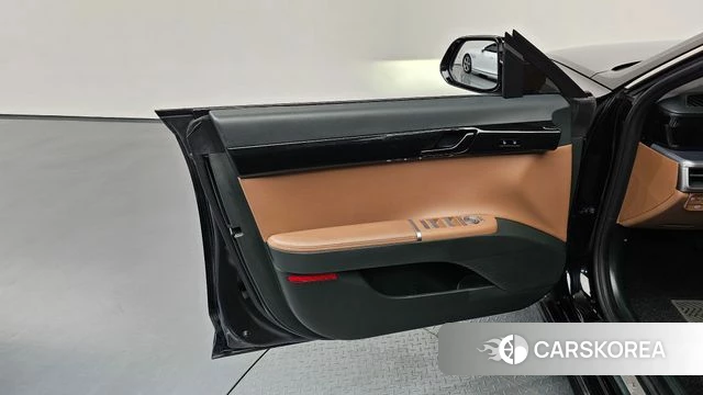 Hyundai Grandeur (GN7) id 4414971 из Кореи 16