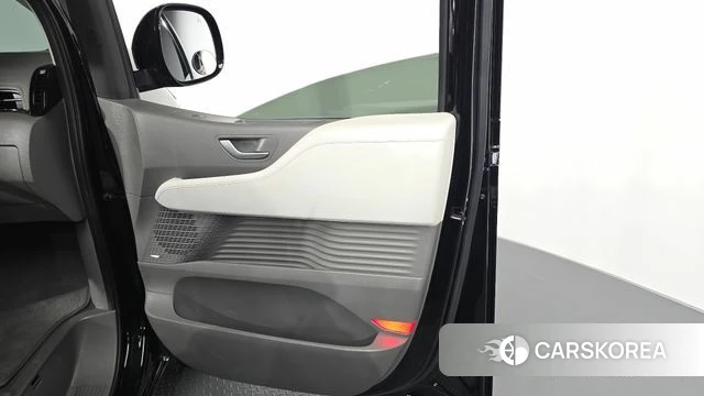 Hyundai Staria id 4571784 из Кореи 16