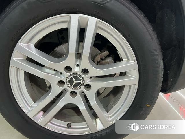Mercedes-Benz GLB id 4207531 из Китая 16