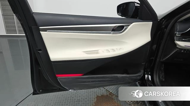 Hyundai The New Grandeur IG id 4619354 из Кореи 16