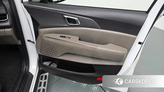 Kia The New Carnival 4th Generation id 4757572 из Кореи 16