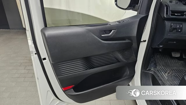 Hyundai Staria id 4194483 из Кореи 16