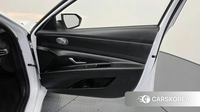 Hyundai Avante Hybrid (CN7) id 4293407 из Кореи 16