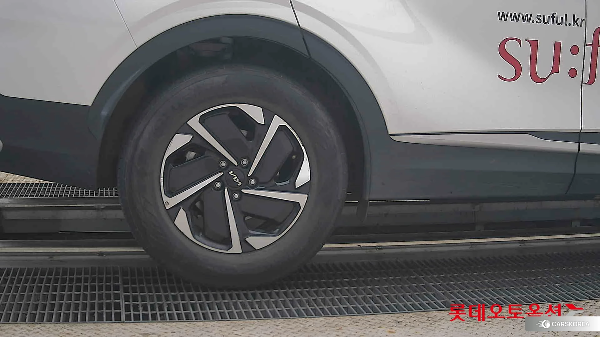 Kia Sportage Hybrid id 4679361 из Кореи 16