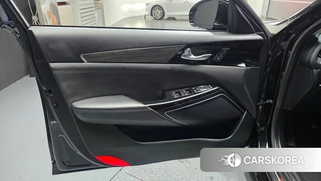 Kia K7 Premier Hybrid id 4637189 из Кореи 16