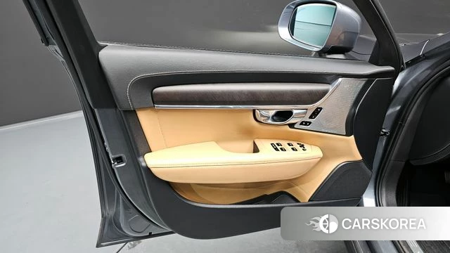 Volvo V90 Cross-Country id 4325885 из Кореи 16