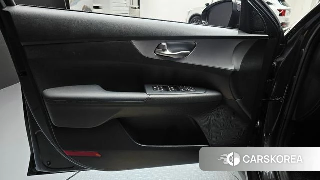 Kia The New K3 2nd generation id 4476367 из Кореи 16