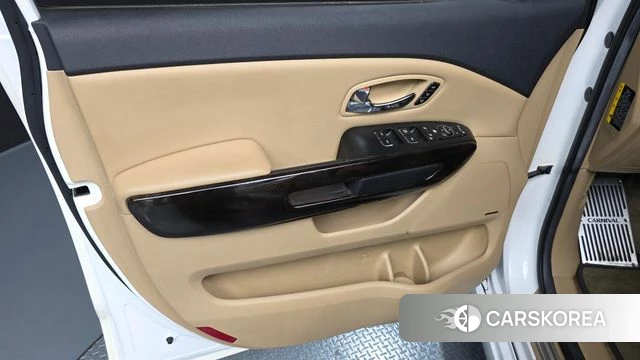 Kia The New Carnival id 4325843 из Кореи 16