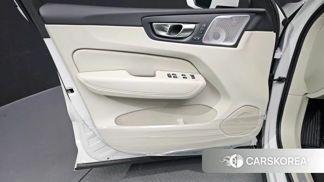 Volvo XC60 second Generation id 4321460 из Кореи 16