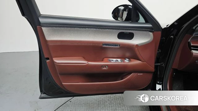 Genesis G90 (RS4) id 4624168 из Кореи 16