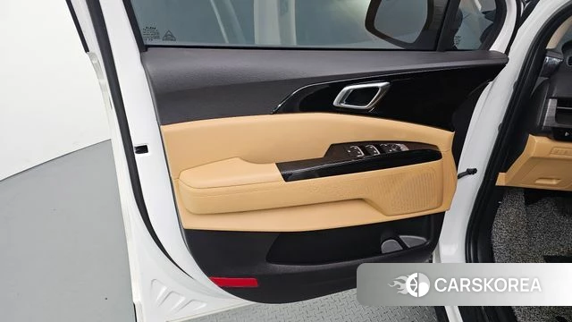 Kia Carnival 4th generation id 4506210 из Кореи 16
