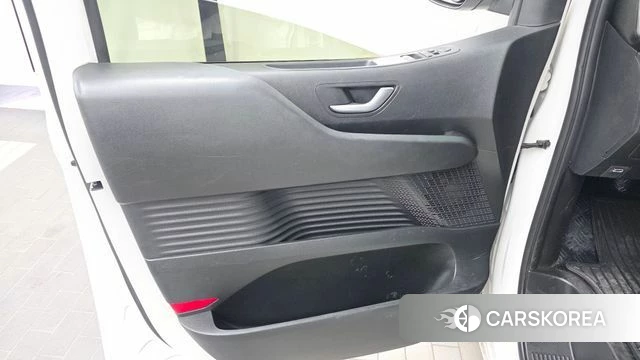 Hyundai Staria id 4935583 из Кореи 16