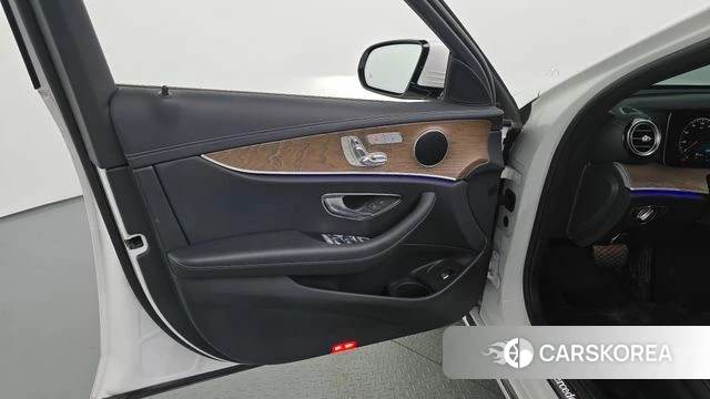 Mercedes-Benz E-Class W213 id 4444231 из Кореи 16