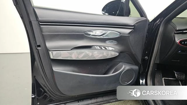 Genesis GV70 id 4388933 из Кореи 16