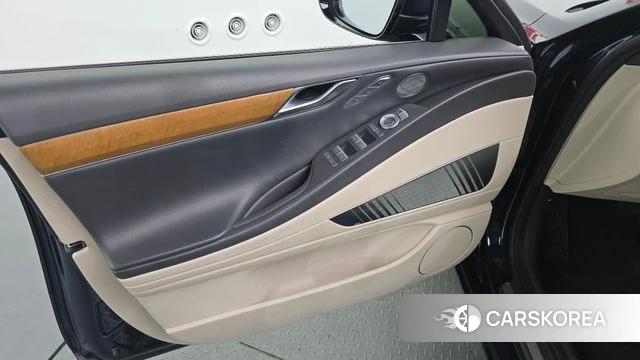 Genesis G80 (RG3) id 4382550 из Кореи 16