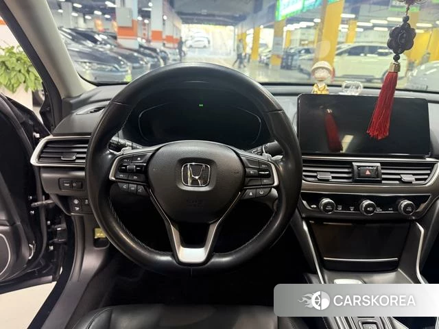 Honda Accord id 3913534 из Китая 16