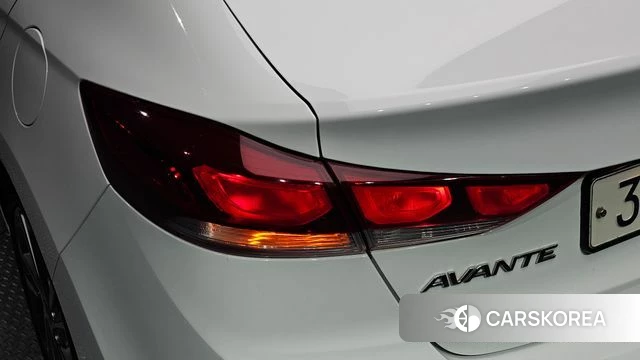 Hyundai Avante AD id 4865490 из Кореи 16