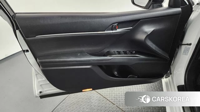 Toyota Camry (XV70) id 4354848 из Кореи 16