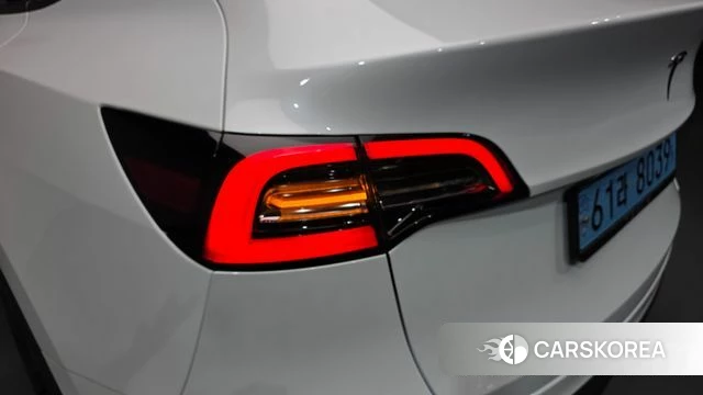 Tesla Model Y id 4773468 из Кореи 16