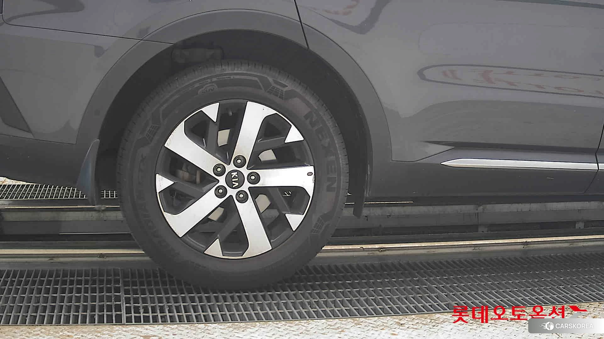 Kia Sorento id 4679347 из Кореи 16