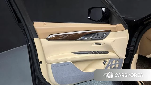 Cadillac CT6 id 4294047 из Кореи 16
