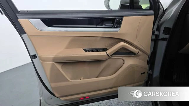 Porsche Cayenne (PO536) id 4549235 из Кореи 16