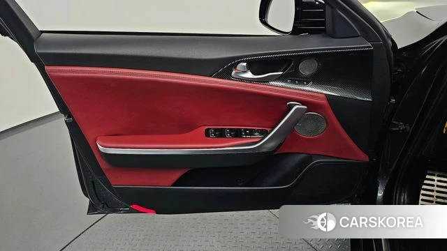 Kia Stinger id 4435278 из Кореи 16