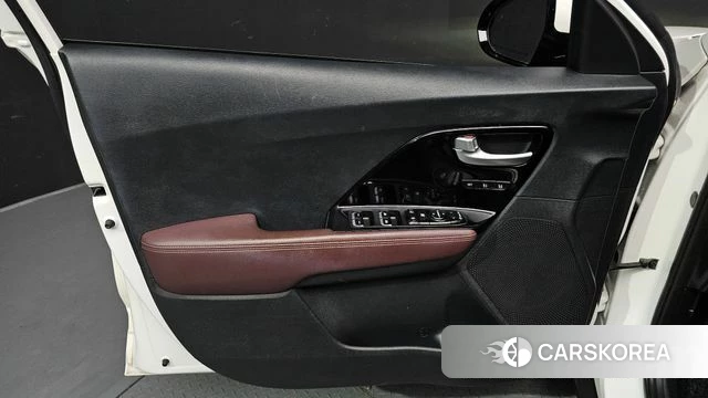 Kia The New Niro id 4224932 из Кореи 16