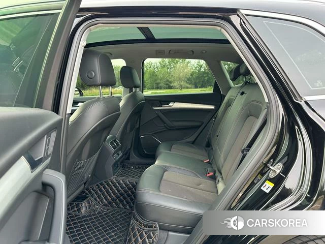 Audi Q5L id 4208864 из Китая 16