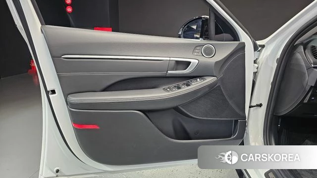 Hyundai Sonata (DN8) id 4872225 из Кореи 16