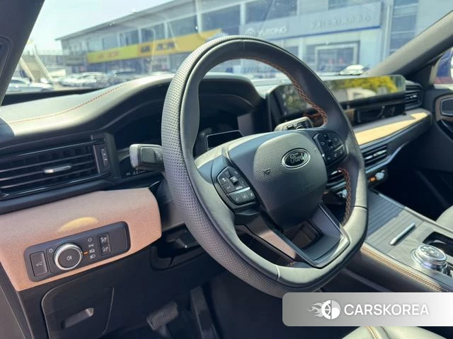 Ford Explorer id 4394108 из Китая 16