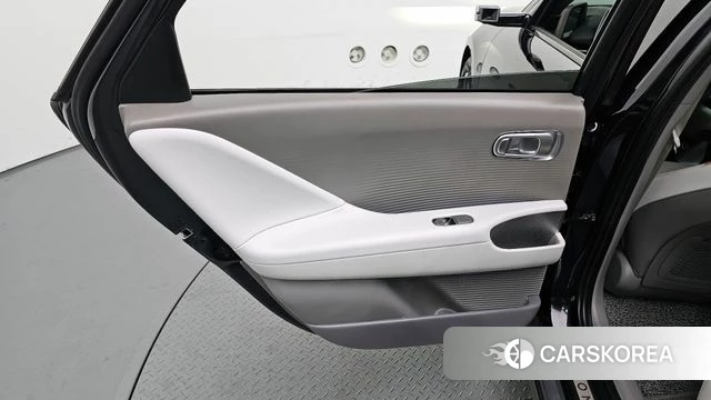 Hyundai Ionic 6 id 4279858 из Кореи 16