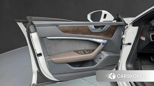 Audi A7 (4K) id 4203161 из Кореи 16