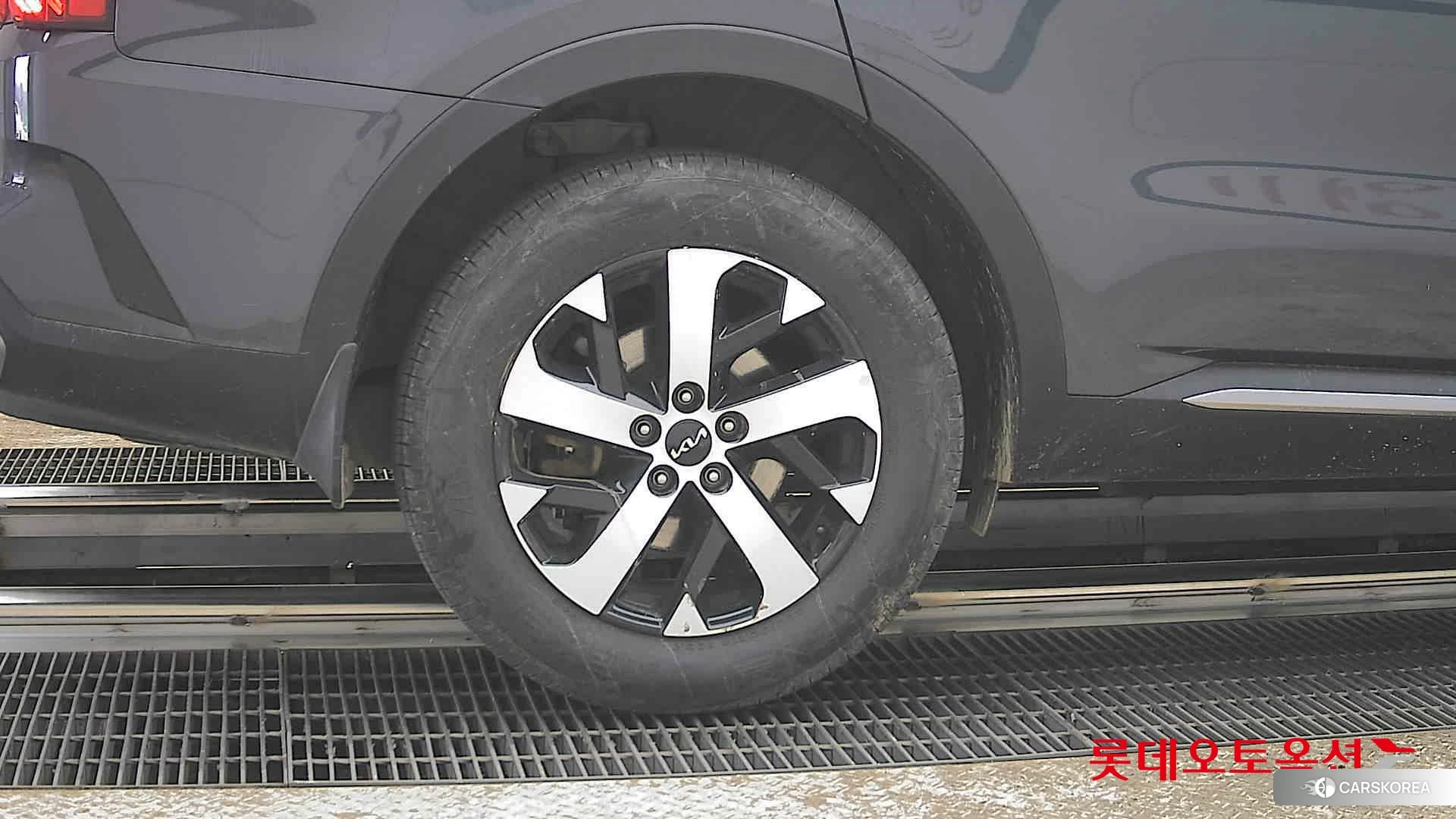 Kia Sorento id 3869440 из Кореи 16