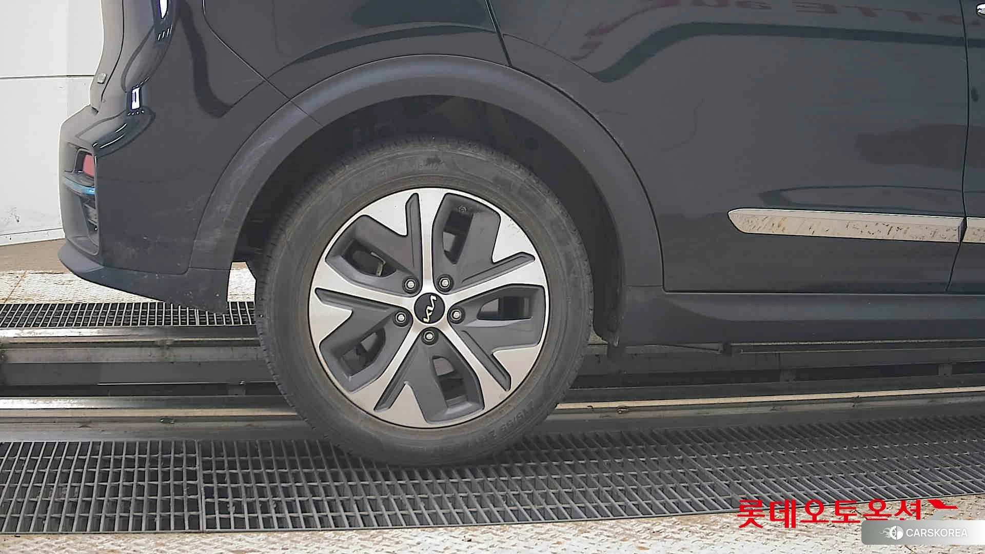 Kia Niro EV id 4902345 из Кореи 16