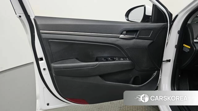 Hyundai Avante AD id 4536641 из Кореи 16