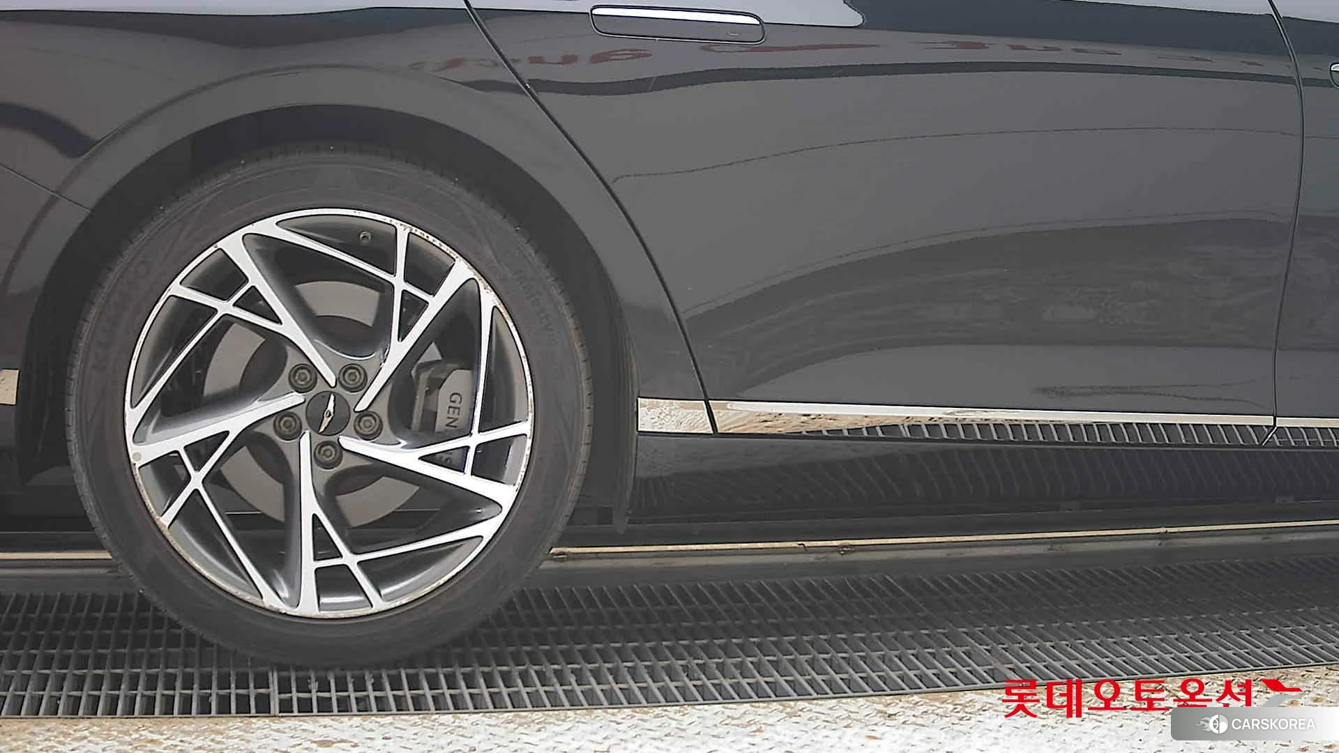 Hyundai G90 id 4679330 из Кореи 16