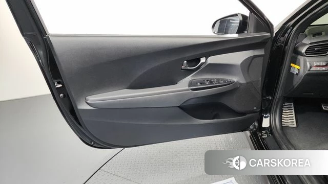 Hyundai Veloster (JS) id 4284257 из Кореи 16