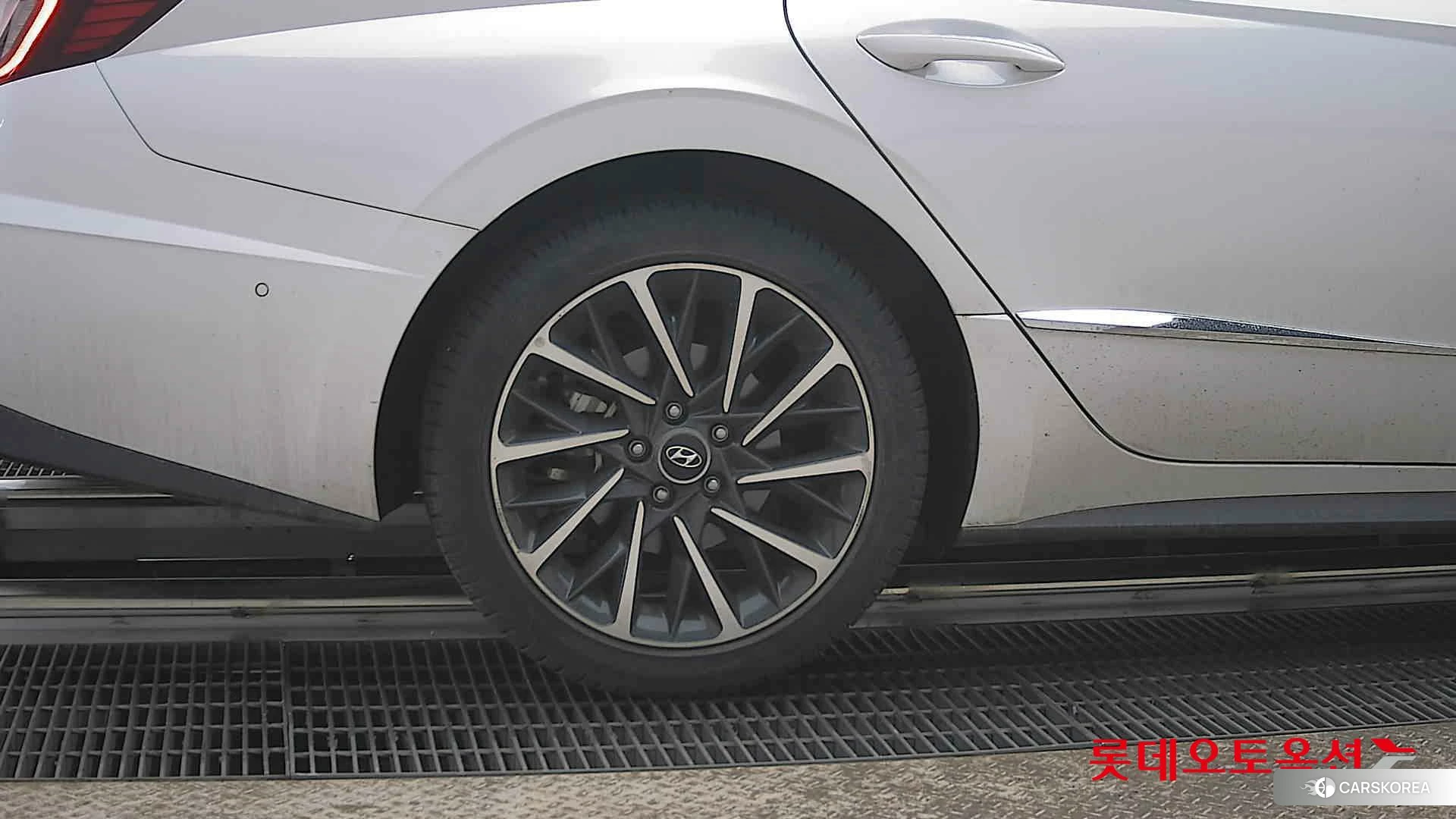 Hyundai Sonata id 3869304 из Кореи 16