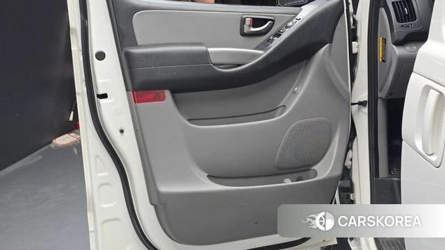 Hyundai The New Grand Starex id 4637905 из Кореи 16