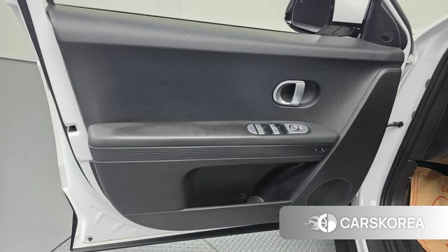 Hyundai Ionic 5 id 4712149 из Кореи 16